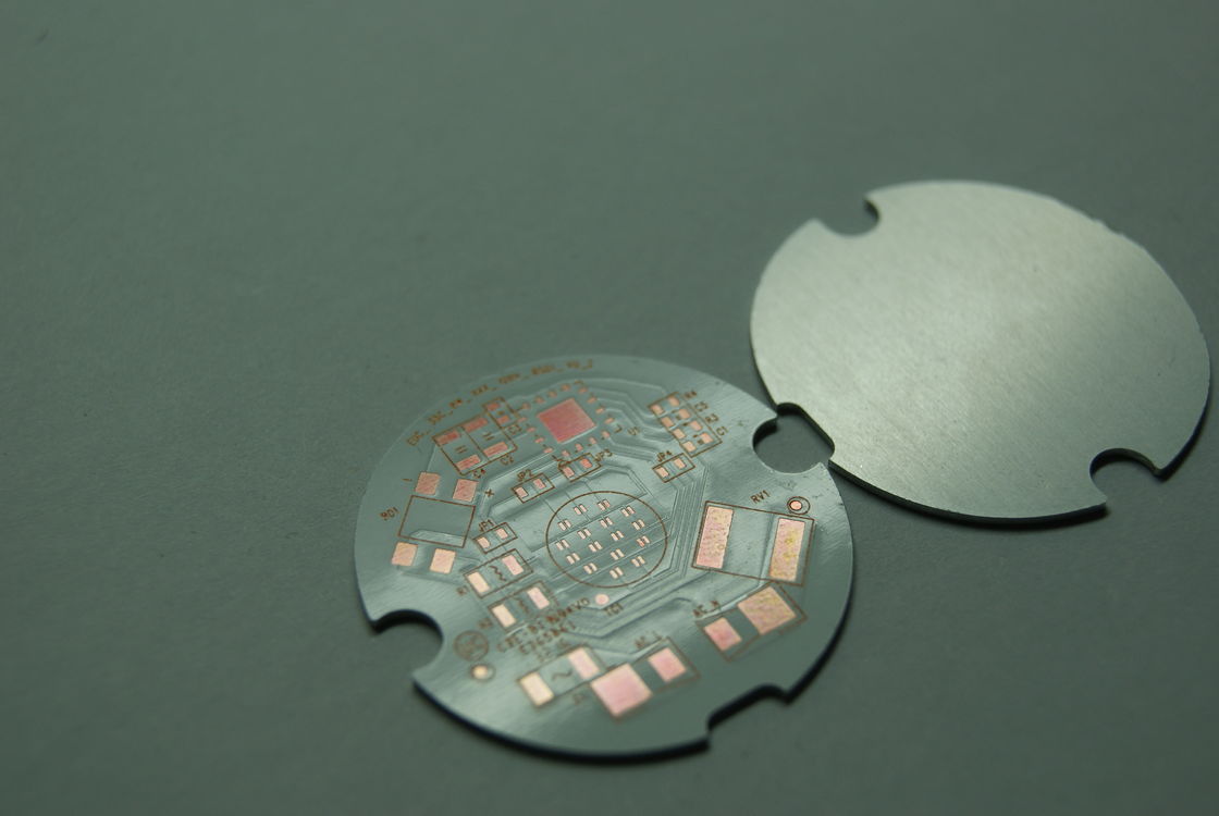 PCB de metal Ventec de 2 a 16 camadas com máscara de solda verde para desempenho