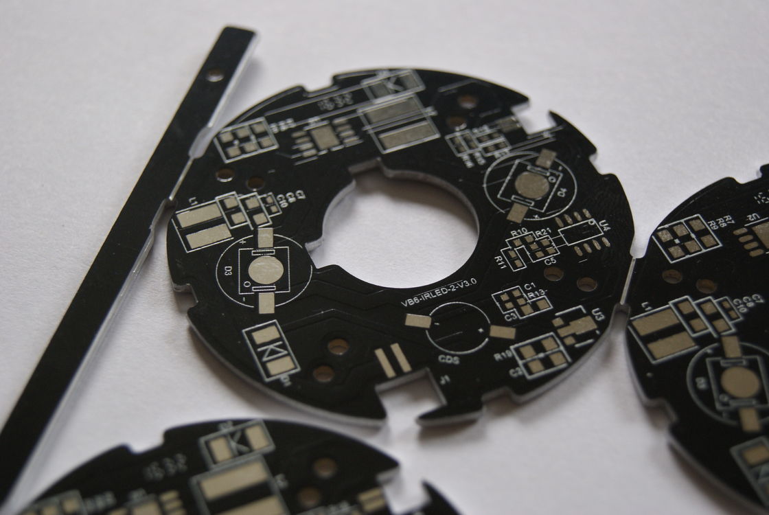 Voltagem IMS placa de PCB 3KV Resistir acabamento de superfície personalizado 0,6-6,0MM