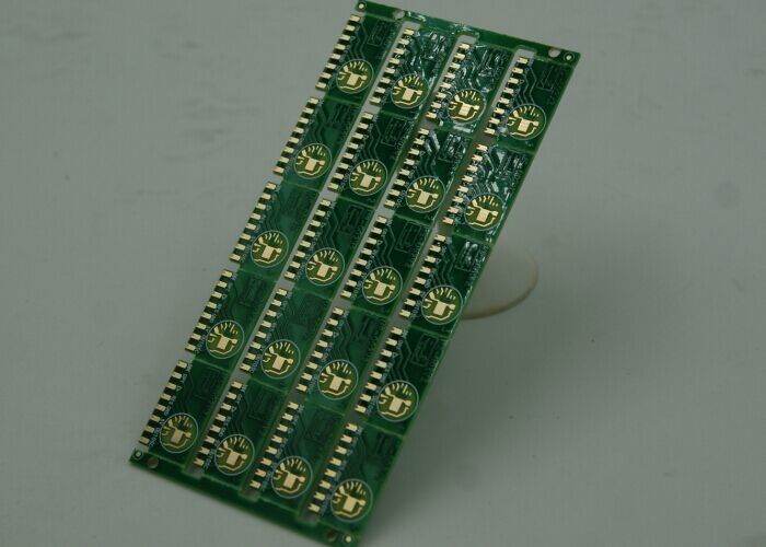 PCB de dois lados com tratamento de superfície de ouro de imersão Silkscreen branco/preto 1,6 mm 0,075 mm Min Hole Dia