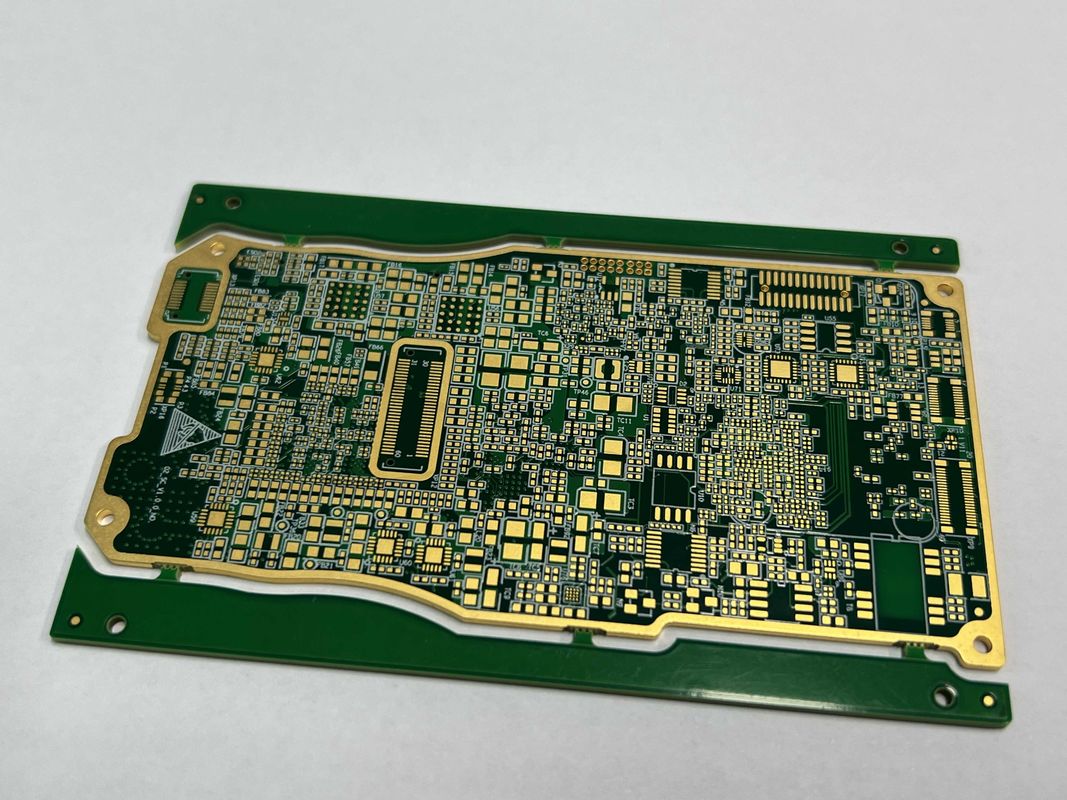 Tabela de PCB de alta densidade de alta velocidade com tamanho mínimo do buraco tão pequeno quanto 0,15 mm