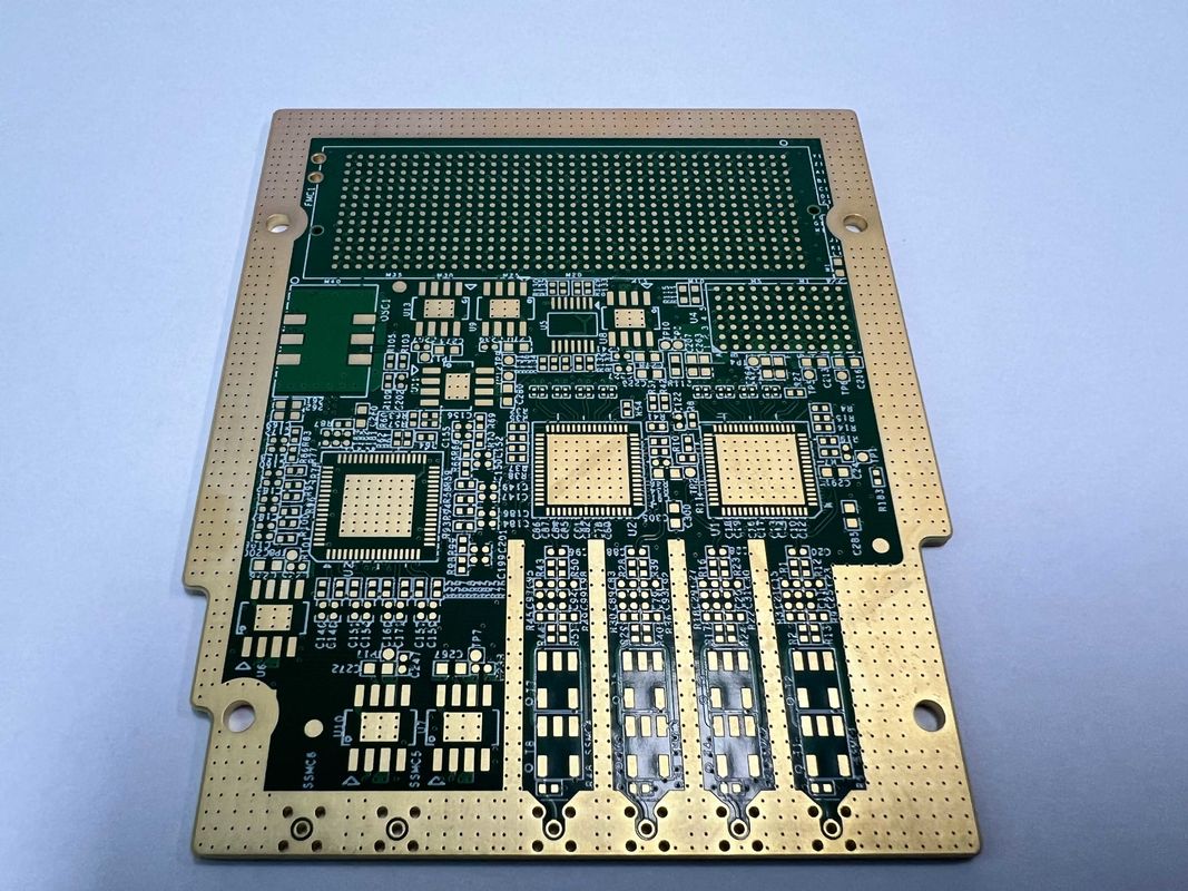 6-32L placa HDI placa de PCB de camada feita de FR4 IT180 matéria-prima e 0.1mm tamanho do buraco de perfuração a laser para aplicações