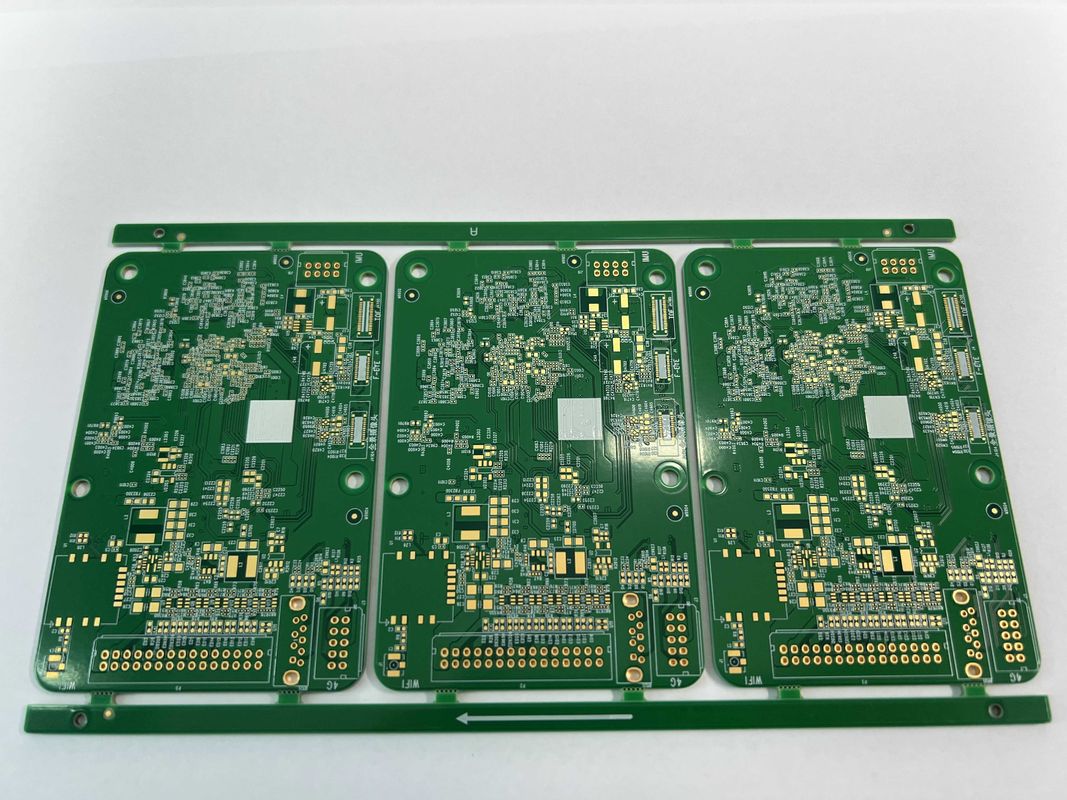 Placa de circuito multicamadas de dedo de ouro com tamanho de buraco de 0,2 mm e superfície de OSP