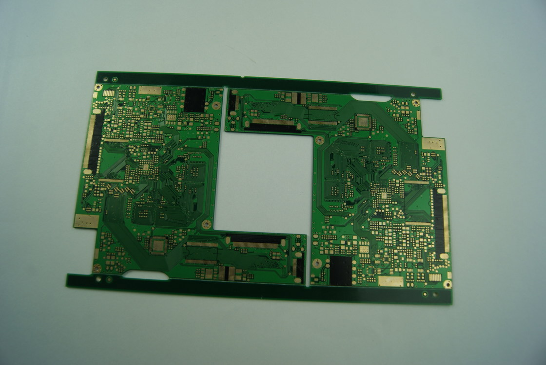 Placa de circuito impresso PCB de camada dupla externa com folha final de 1 oz, espessura de 0,4 mm e legenda branca e preta